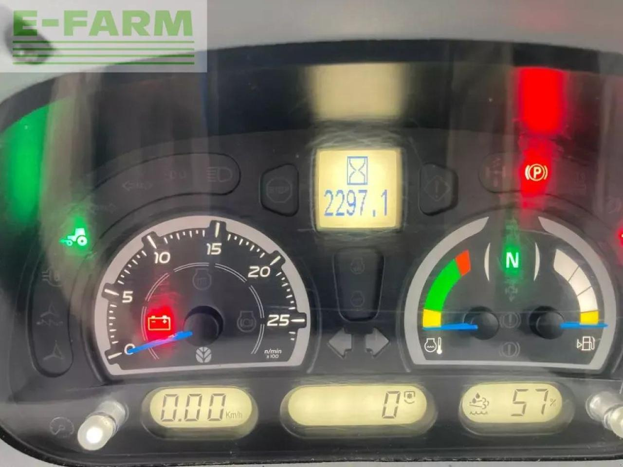 New Holland t6.155 - Traktor: slika 2 New Holland t6.155 - Traktor: slika 2