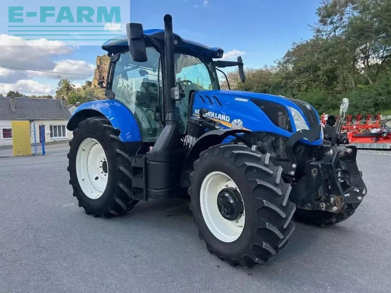 New Holland t6.175 - Traktor: slika 1 New Holland t6.175 - Traktor: slika 1