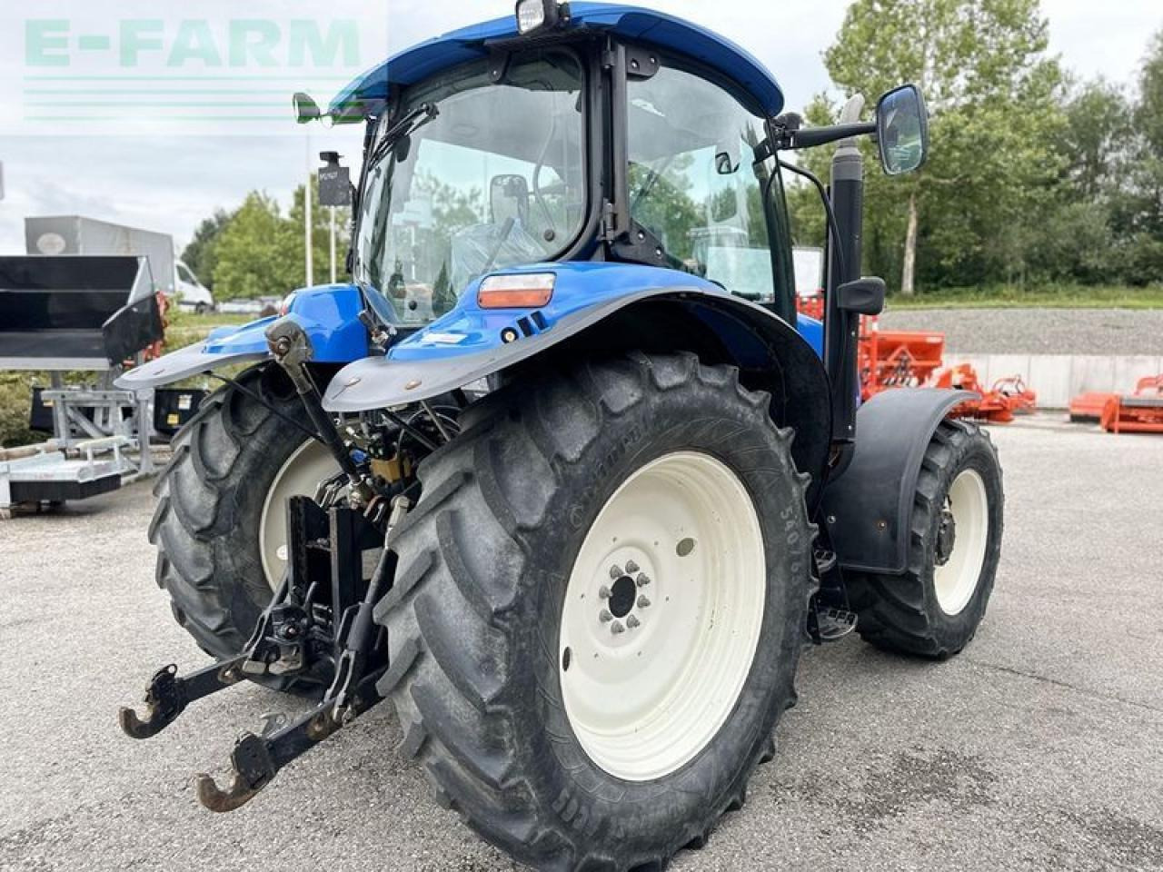 New Holland t6020 delta Delta - Traktor: slika 3 New Holland t6020 delta Delta - Traktor: slika 3