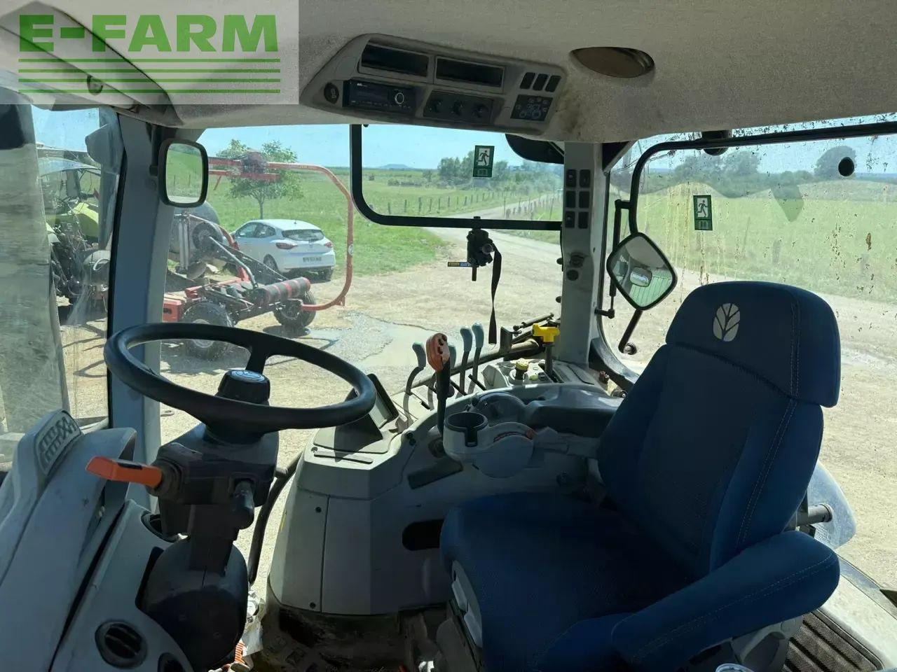 New Holland t7.195 s - Traktor: slika 4 New Holland t7.195 s - Traktor: slika 4