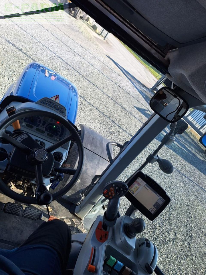 Traktor New Holland t7.210 ac: slika 7