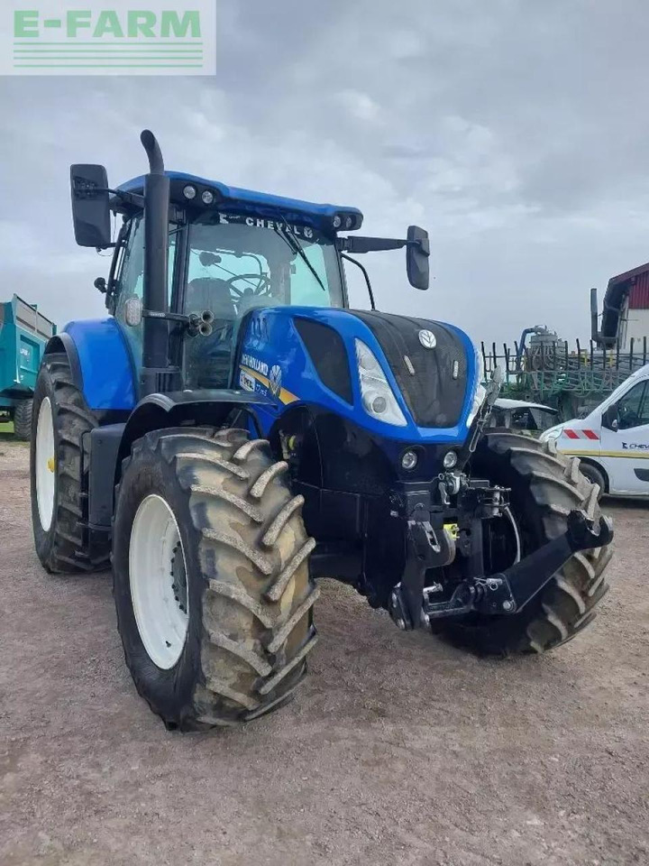 New Holland t7.215s S - Traktor: slika 2 New Holland t7.215s S - Traktor: slika 2