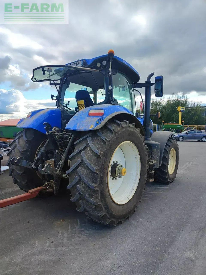 New Holland t7.215s S - Traktor: slika 4 New Holland t7.215s S - Traktor: slika 4