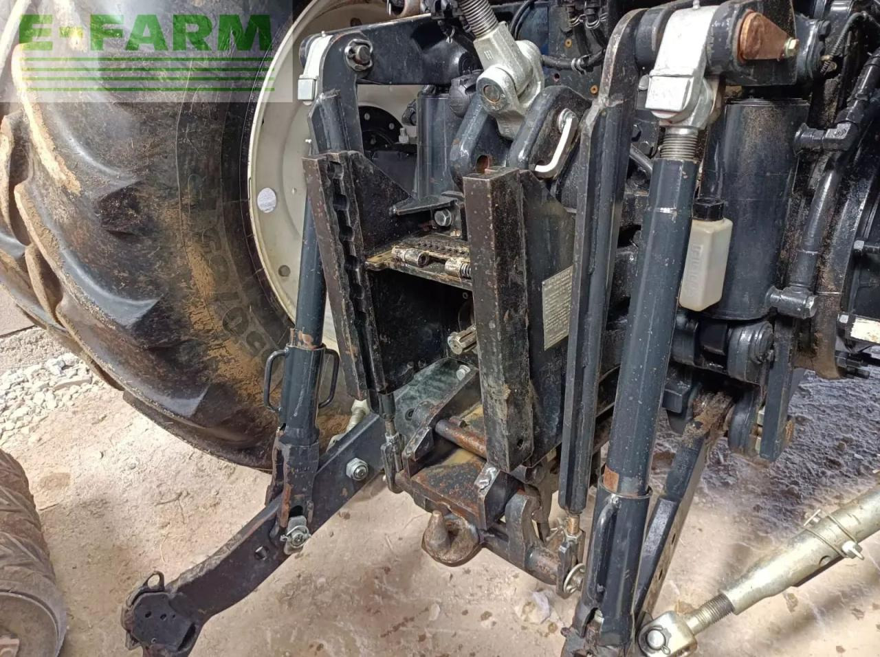 New Holland t7.230 - Traktor: slika 4 New Holland t7.230 - Traktor: slika 4