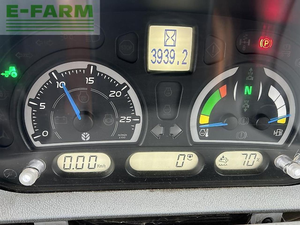 New Holland t7.230 - Traktor: slika 4 New Holland t7.230 - Traktor: slika 4