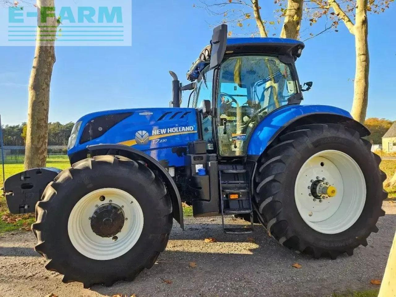 New Holland t7.230 ac auto command t7.225 t7.245 t7.260 t7.270 - Traktor: slika 1 New Holland t7.230 ac auto command t7.225 t7.245 t7.260 t7.270 - Traktor: slika 1