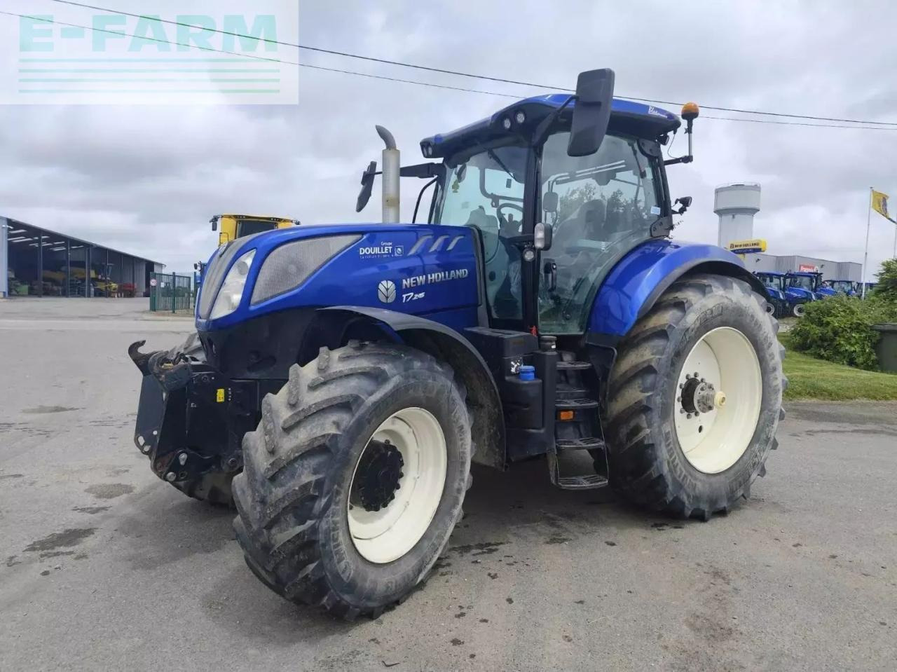 New Holland t7 245 ac - Traktor: slika 2 New Holland t7 245 ac - Traktor: slika 2