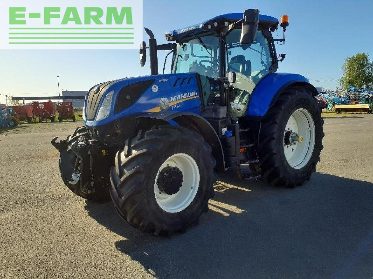 New Holland t7-245ac - Traktor: slika 1 New Holland t7-245ac - Traktor: slika 1