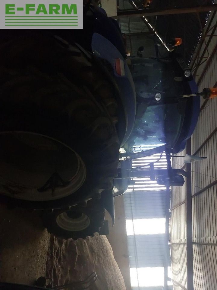 New Holland t7.250 - Traktor: slika 3 New Holland t7.250 - Traktor: slika 3