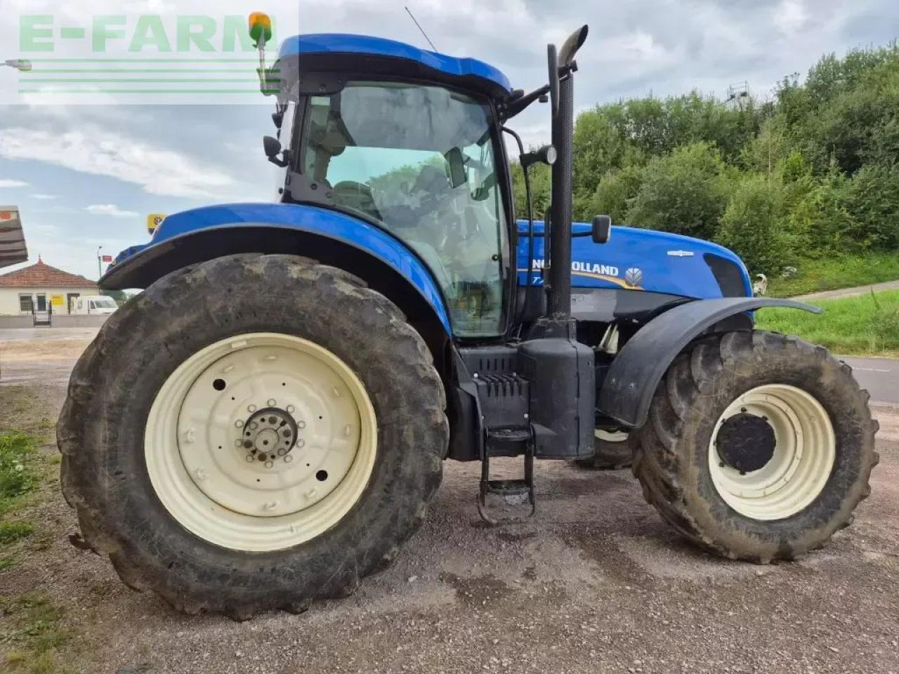 New Holland t7.250 ac - Traktor: slika 3 New Holland t7.250 ac - Traktor: slika 3