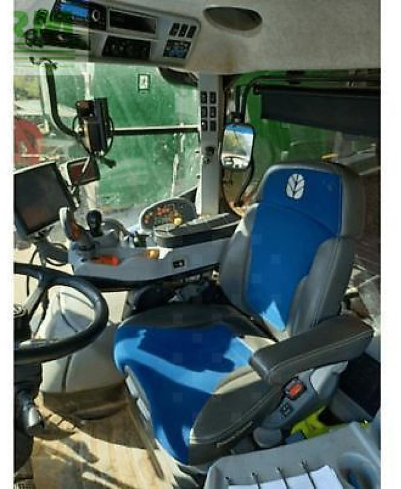 New Holland t7.270 ac - Traktor: slika 4 New Holland t7.270 ac - Traktor: slika 4