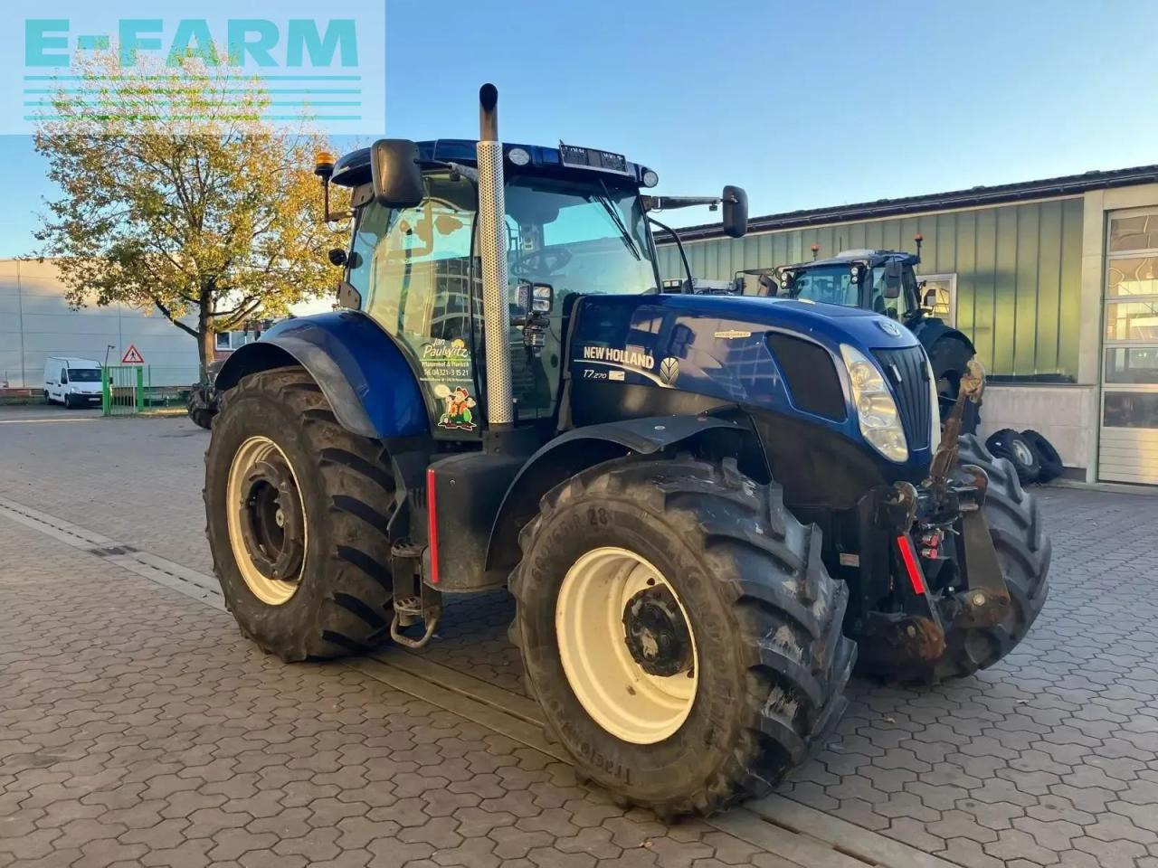 New Holland t7.270 auto command - Traktor: slika 1 New Holland t7.270 auto command - Traktor: slika 1