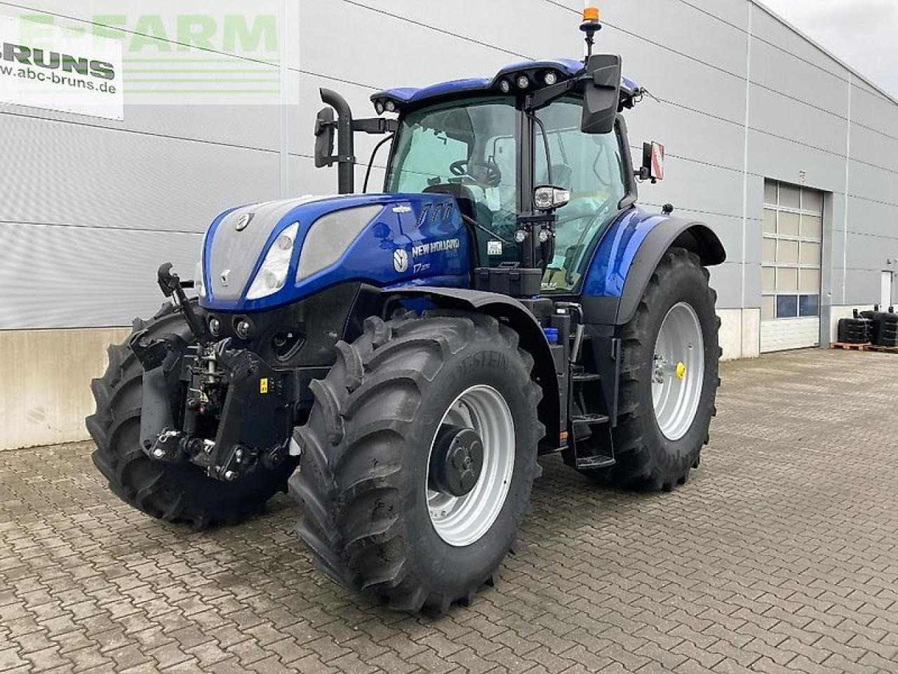 New Holland t7.270 autocommand new gen - Traktor: slika 5 New Holland t7.270 autocommand new gen - Traktor: slika 5