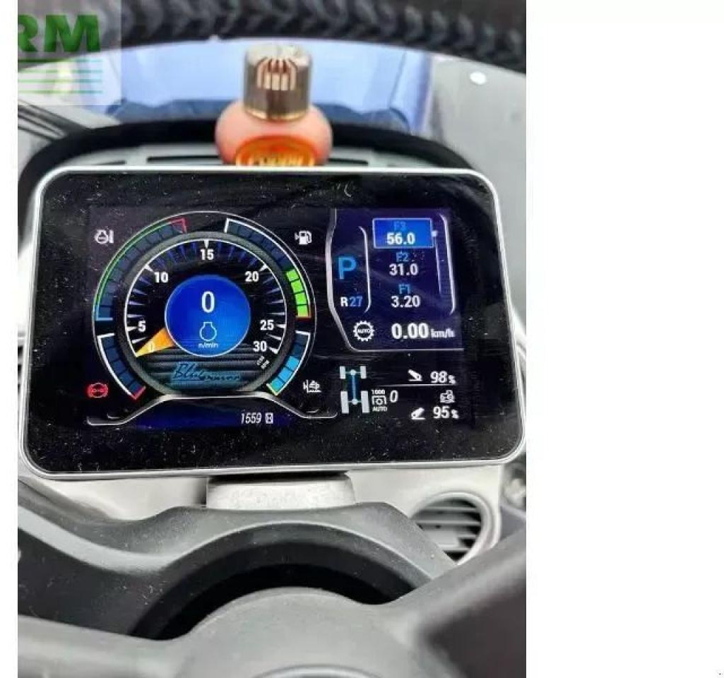 New Holland t7-275ac-plmi - Traktor: slika 2 New Holland t7-275ac-plmi - Traktor: slika 2