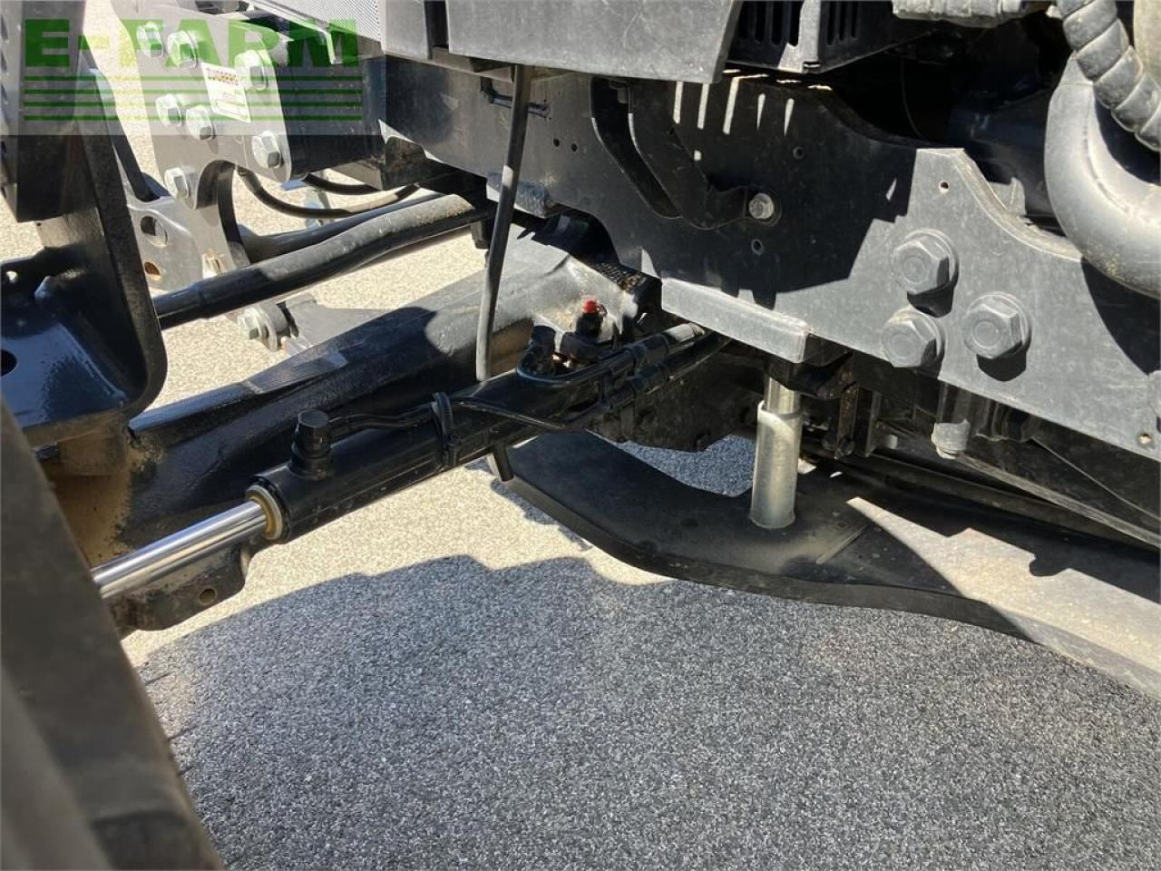 Traktor New Holland td5.85: slika 11