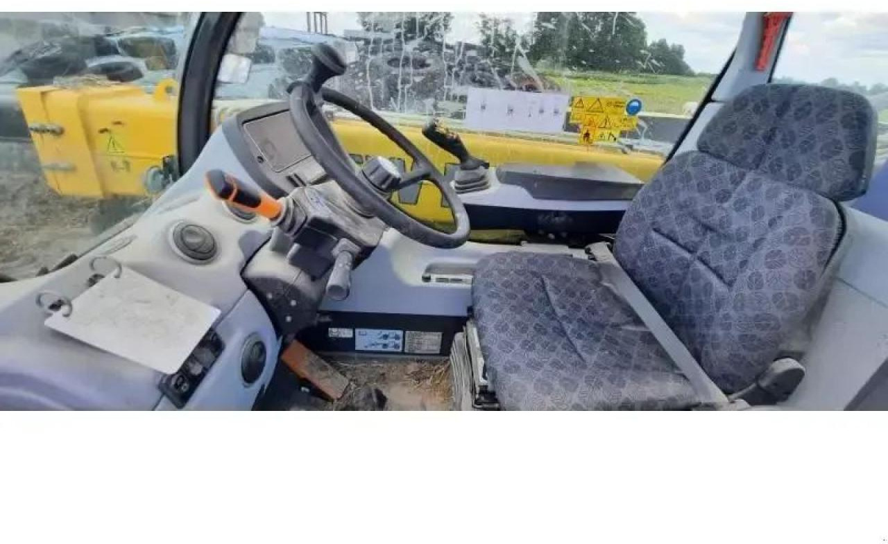 New Holland th6-36 - Teleskopski viličar: slika 3 New Holland th6-36 - Teleskopski viličar: slika 3