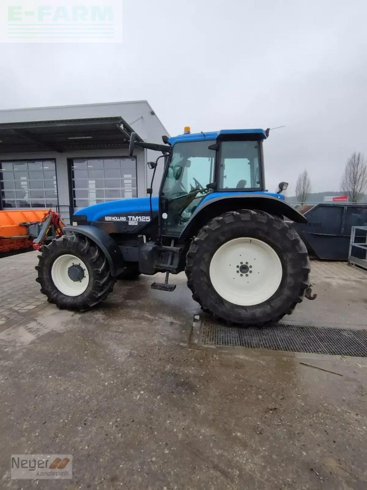 New Holland tm 125 - Traktor: slika 1 New Holland tm 125 - Traktor: slika 1