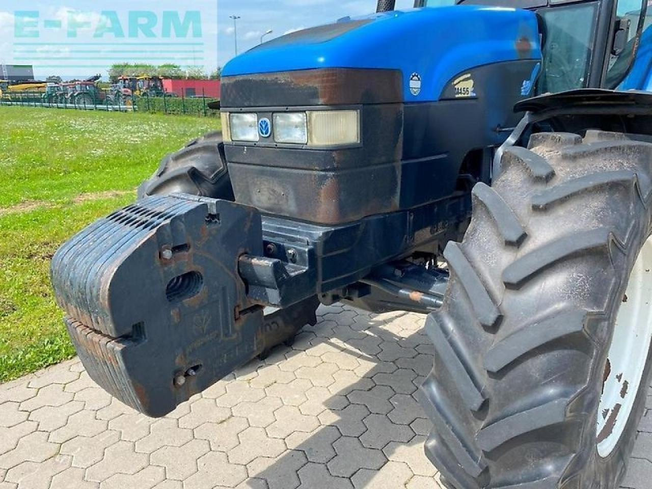 New Holland tm 155 - Traktor: slika 2 New Holland tm 155 - Traktor: slika 2