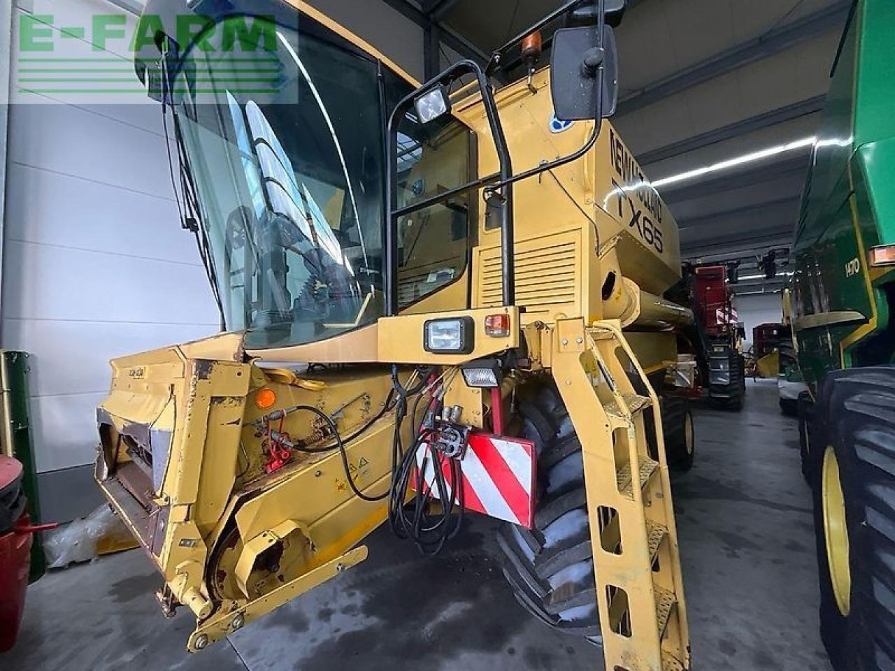 New Holland tx 65 - Kombajn harvester: slika 2 New Holland tx 65 - Kombajn harvester: slika 2