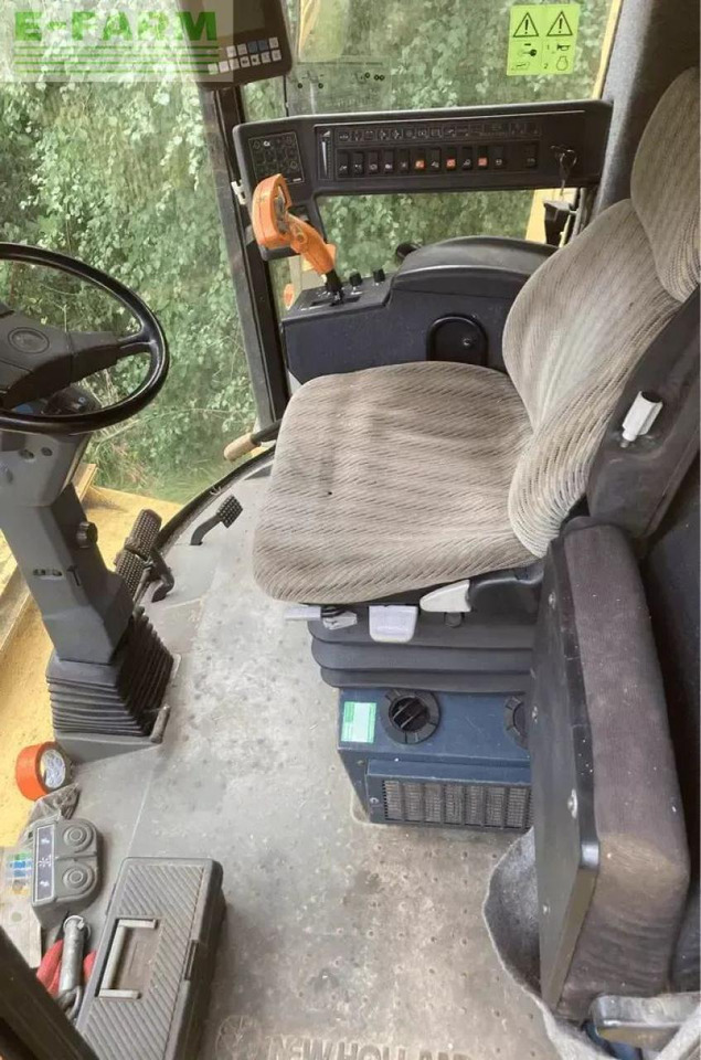 New Holland tx66 sl - Kombajn harvester: slika 4 New Holland tx66 sl - Kombajn harvester: slika 4