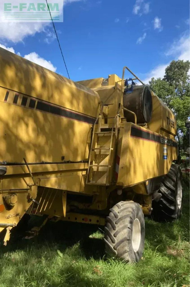 New Holland tx66 sl - Kombajn harvester: slika 3 New Holland tx66 sl - Kombajn harvester: slika 3