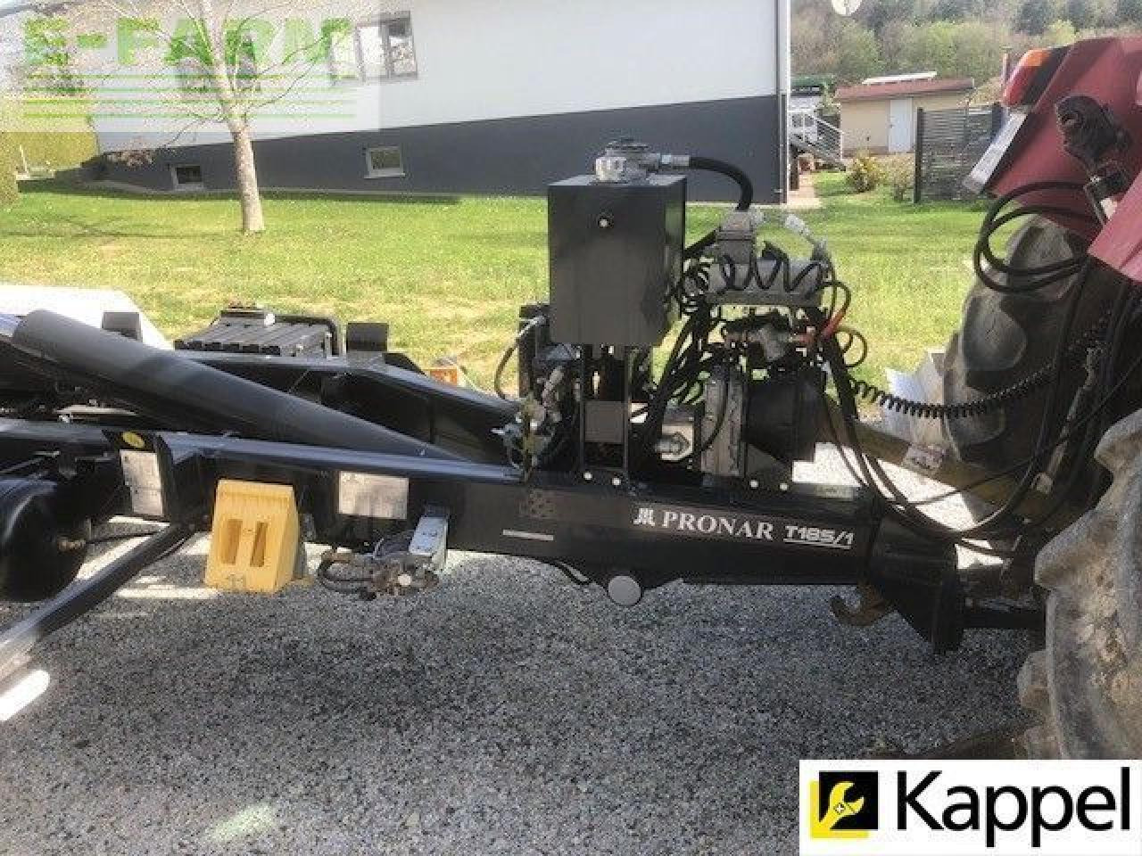 Pronar hakenliftanhänger t185/1 abrollkipper m. eigenöl - Abrol/ Samonakladalec prikolica: slika 2 Pronar hakenliftanhänger t185/1 abrollkipper m. eigenöl - Abrol/ Samonakladalec prikolica: slika 2