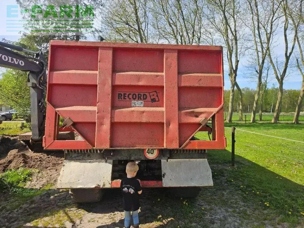 Rekord d23 grondkar kipper dumper zandkipper halfpipe krampe be-papiere - Kmetijska kiper prikolica/ Demper: slika 5 Rekord d23 grondkar kipper dumper zandkipper halfpipe krampe be-papiere - Kmetijska kiper prikolica/ Demper: slika 5