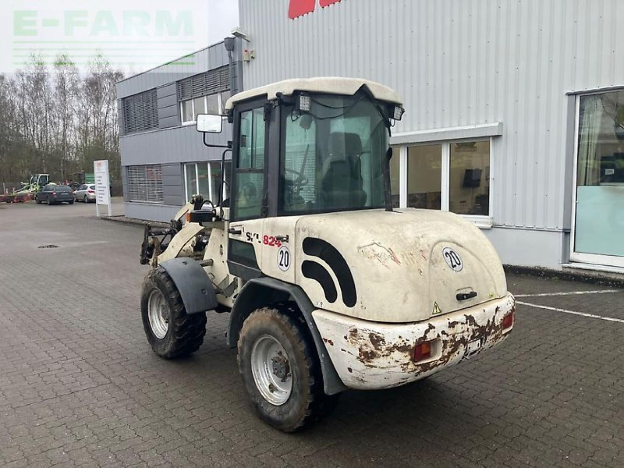 Schaeff skl 824 - Mini bager: slika 5 Schaeff skl 824 - Mini bager: slika 5