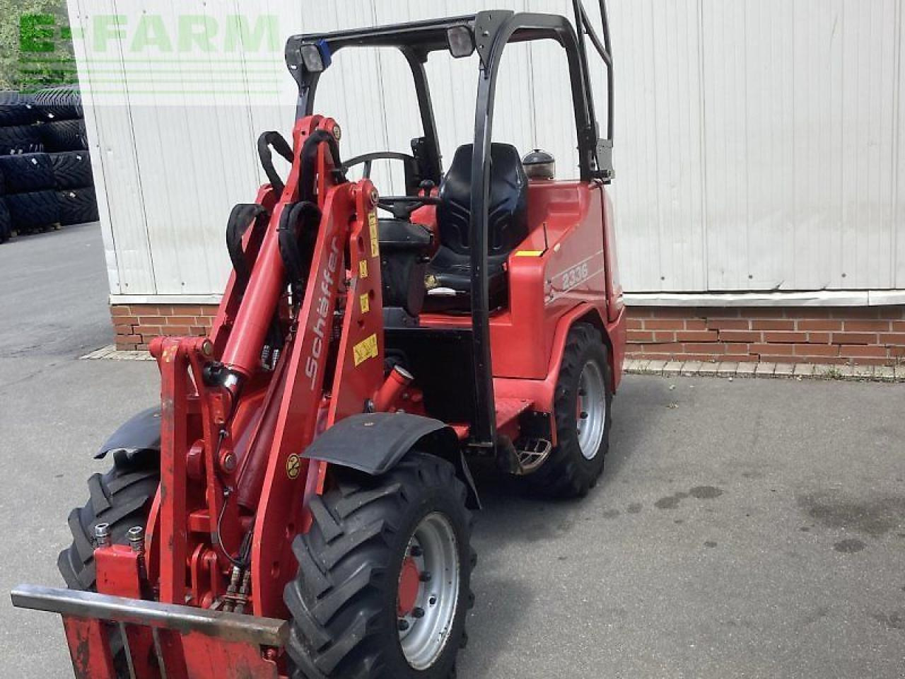 Schäffer 2336 slt - Mini bager: slika 1 Schäffer 2336 slt - Mini bager: slika 1