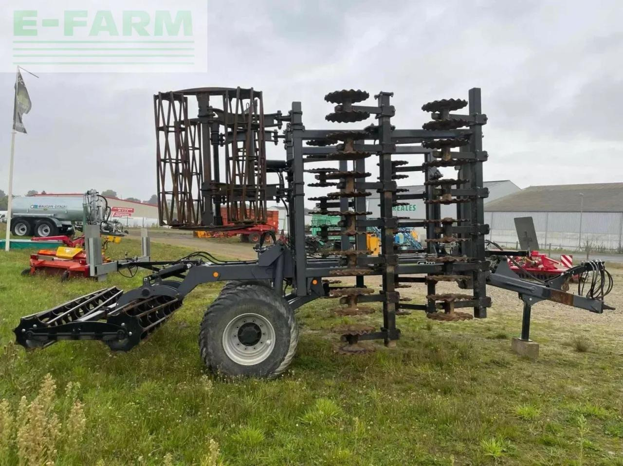 Spearhead déchaumeur ddi 6m sky - Kultivator: slika 5 Spearhead déchaumeur ddi 6m sky - Kultivator: slika 5