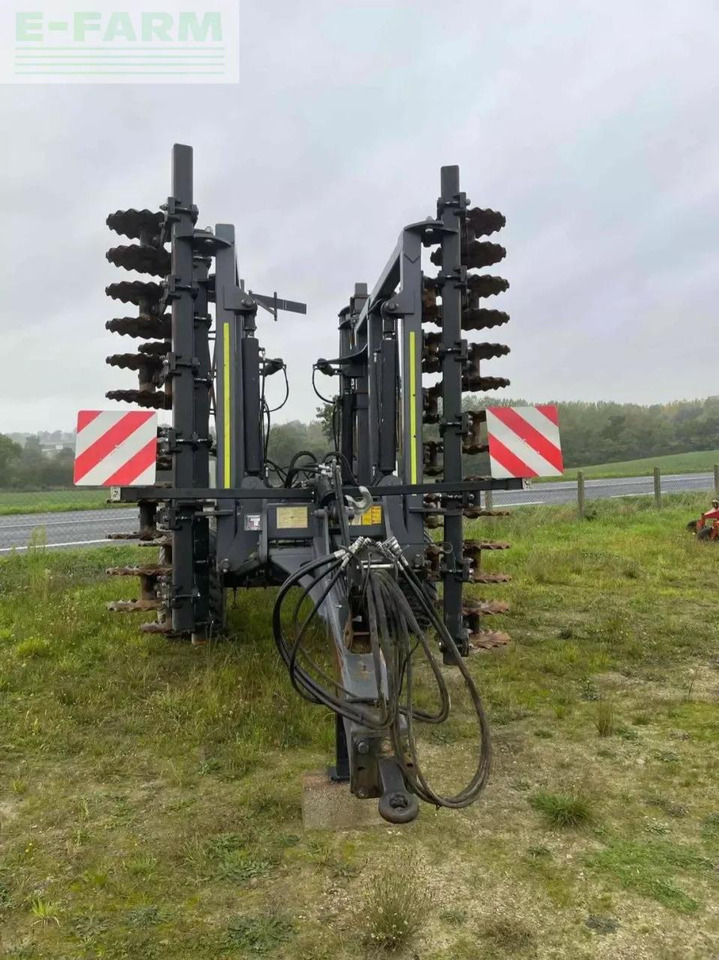 Spearhead déchaumeur ddi 6m sky - Kultivator: slika 3 Spearhead déchaumeur ddi 6m sky - Kultivator: slika 3