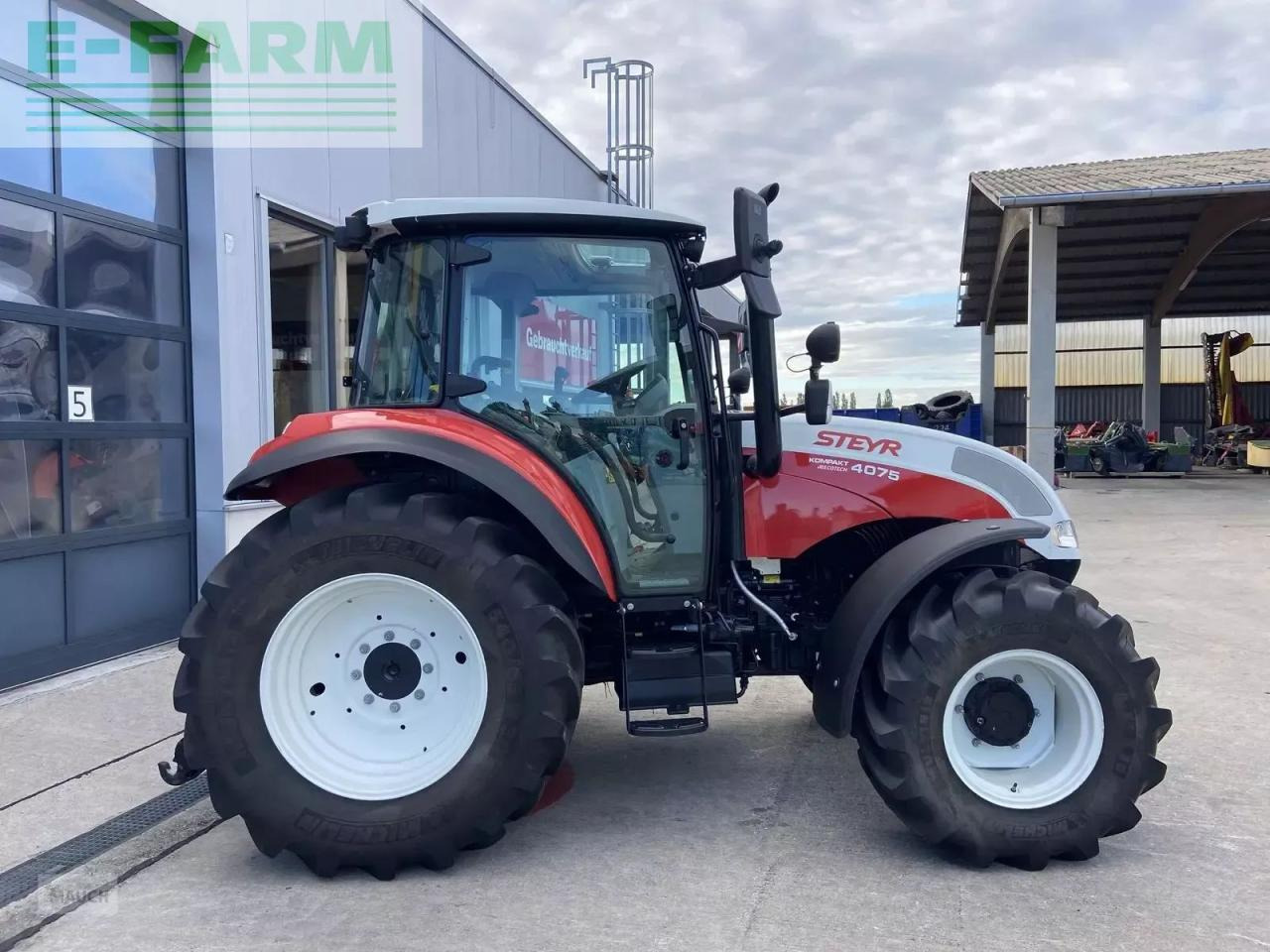 Steyr 4075 kompakt - Traktor: slika 4 Steyr 4075 kompakt - Traktor: slika 4