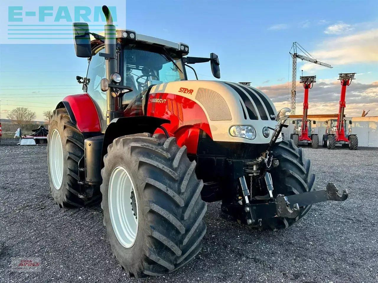 Steyr cvt 6220 - Traktor: slika 1 Steyr cvt 6220 - Traktor: slika 1
