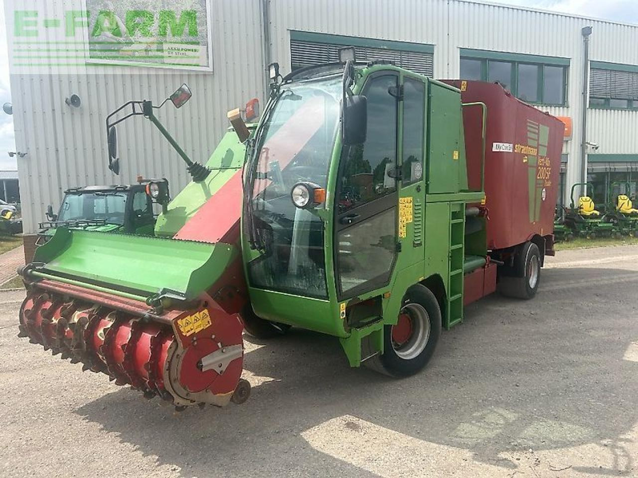 Strautmann sf 200 double - Oprema za živino: slika 1 Strautmann sf 200 double - Oprema za živino: slika 1