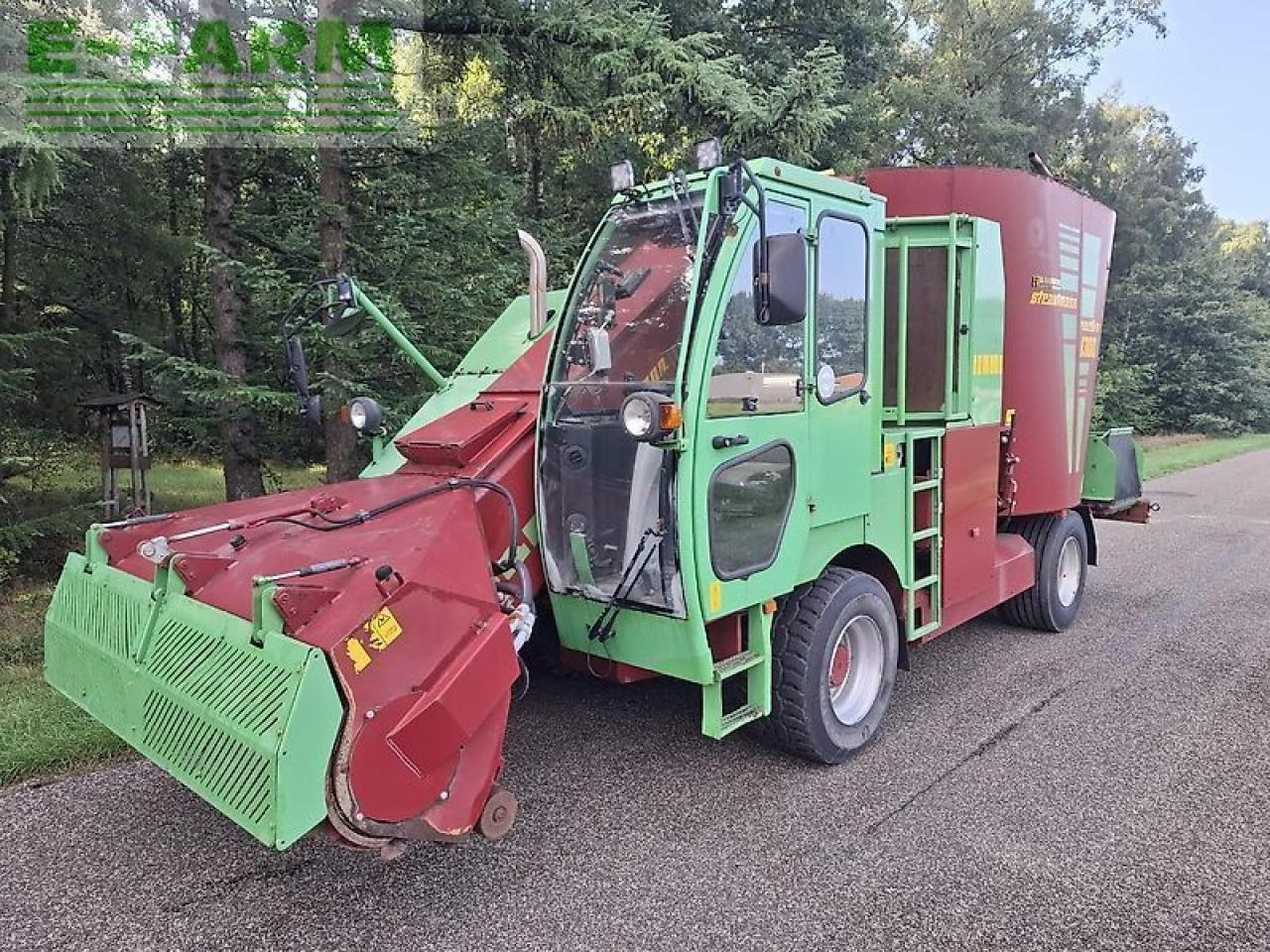 Strautmann verti-mix 1300 sf - Oprema za živino: slika 1 Strautmann verti-mix 1300 sf - Oprema za živino: slika 1