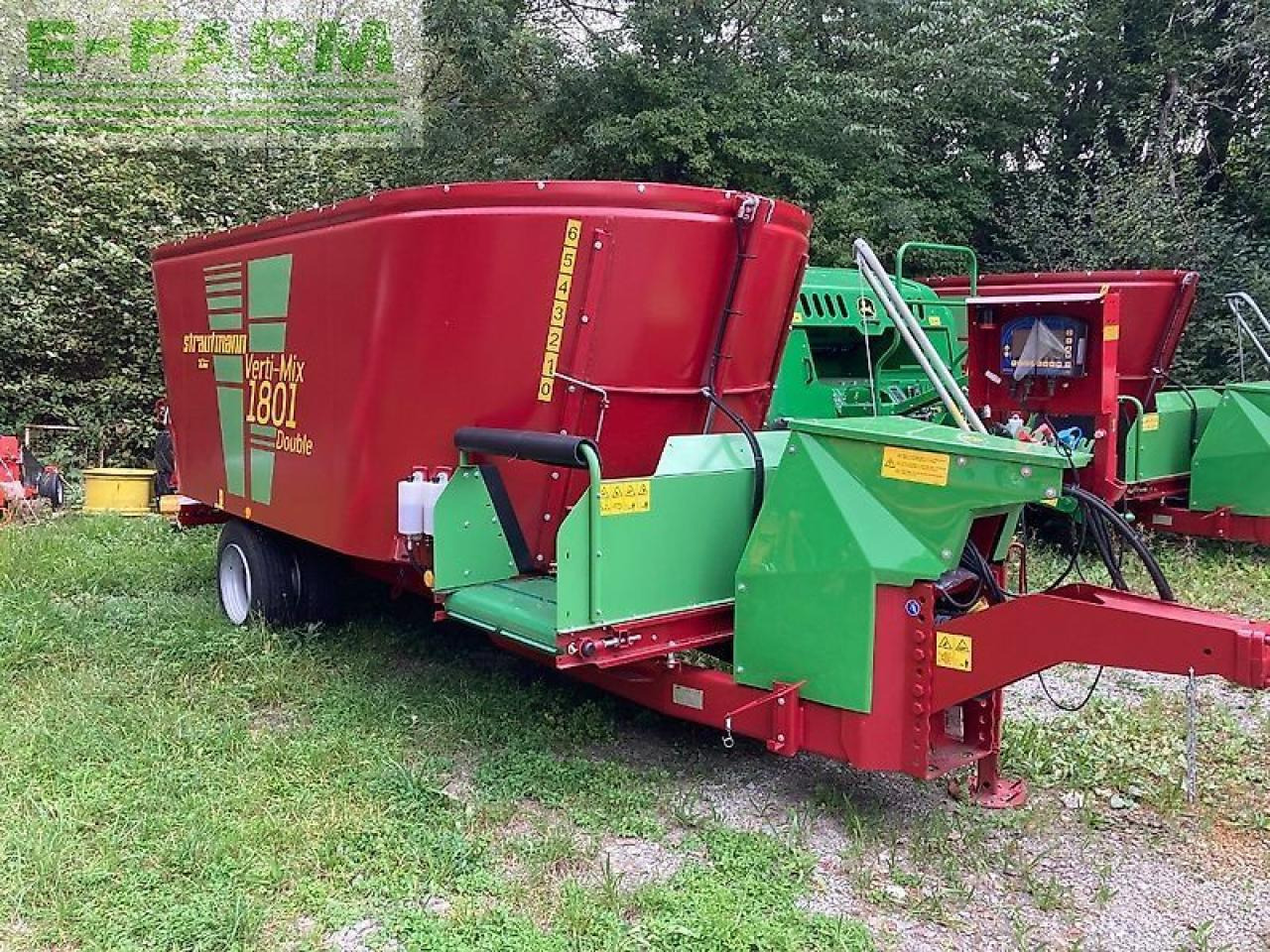 Strautmann verti-mix 1801 double - Oprema za živino: slika 1 Strautmann verti-mix 1801 double - Oprema za živino: slika 1