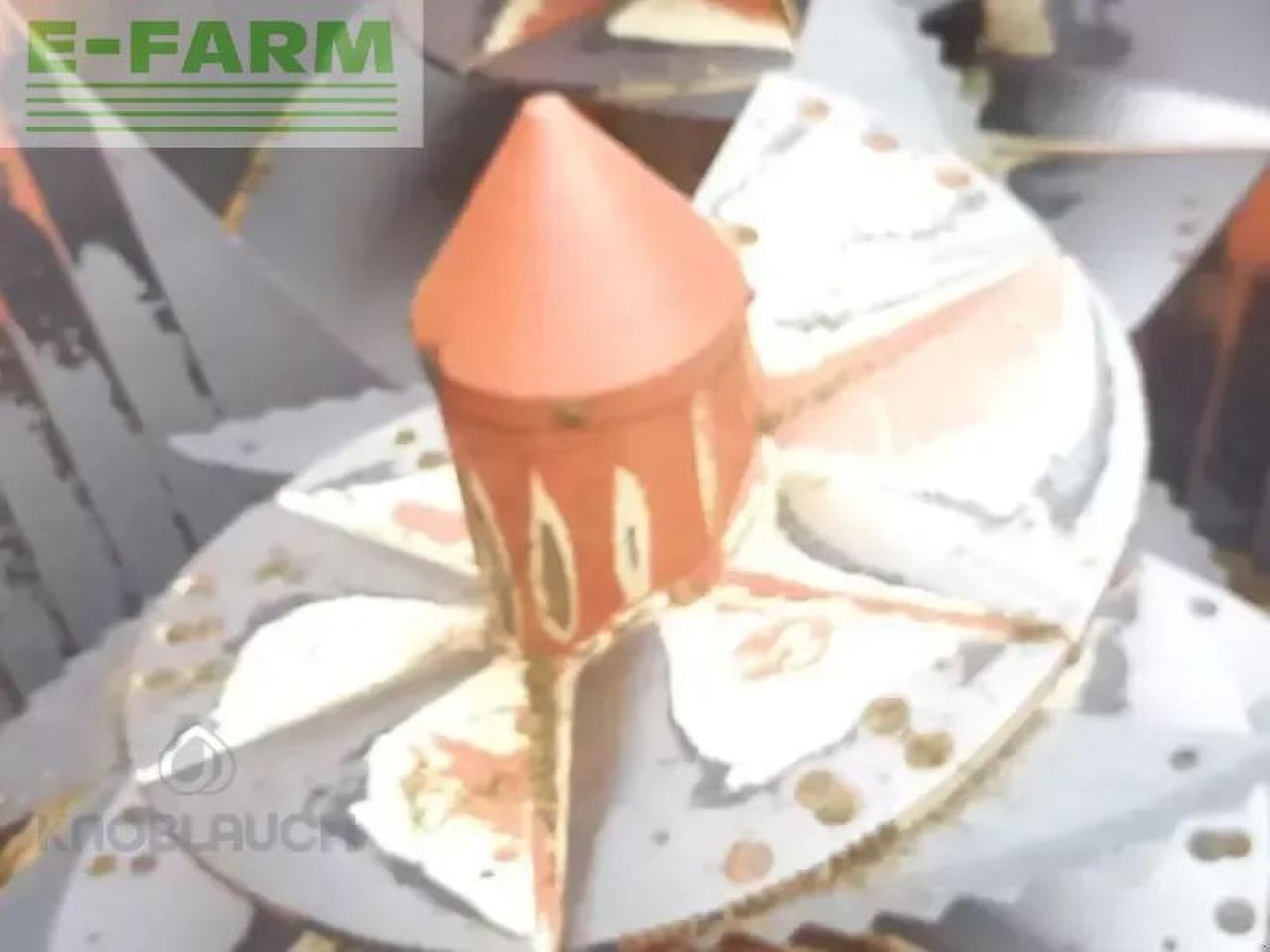 Strautmann verti-mix 2401 double - Oprema za živino: slika 5 Strautmann verti-mix 2401 double - Oprema za živino: slika 5