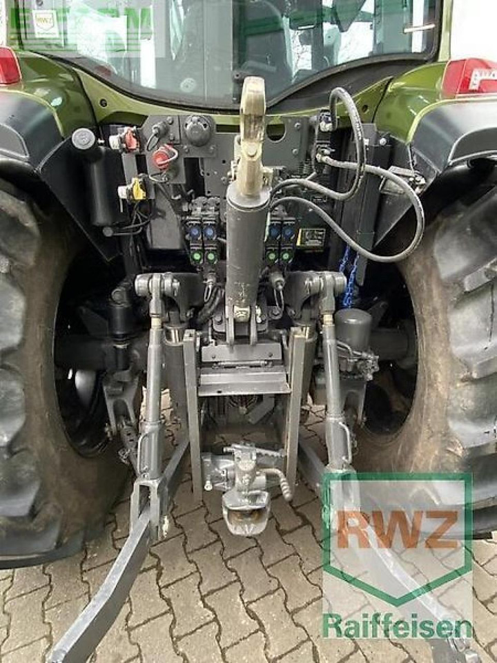 Valtra g135 v schlepper - Traktor: slika 5 Valtra g135 v schlepper - Traktor: slika 5