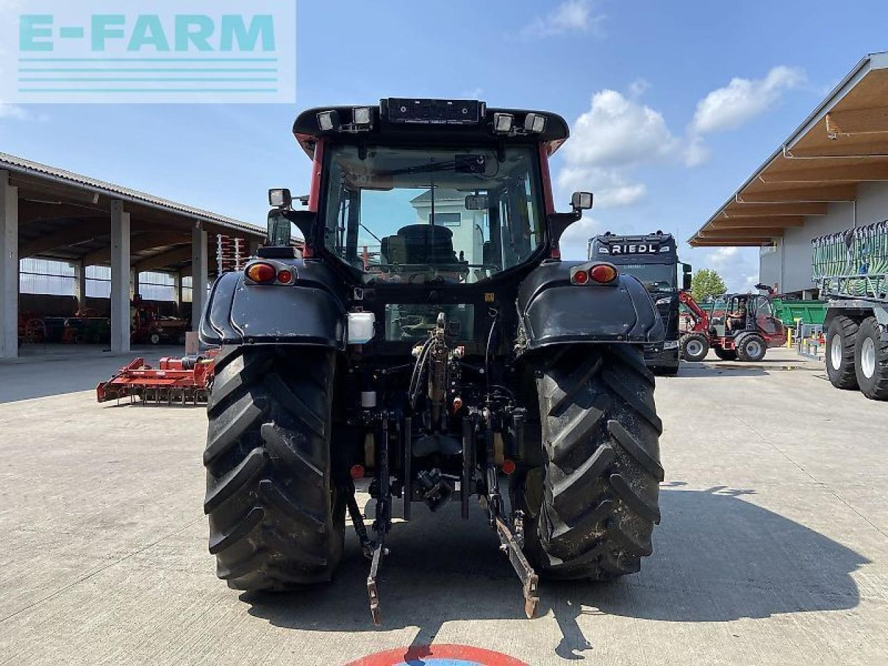Valtra n 121 hi-tech - Traktor: slika 5 Valtra n 121 hi-tech - Traktor: slika 5