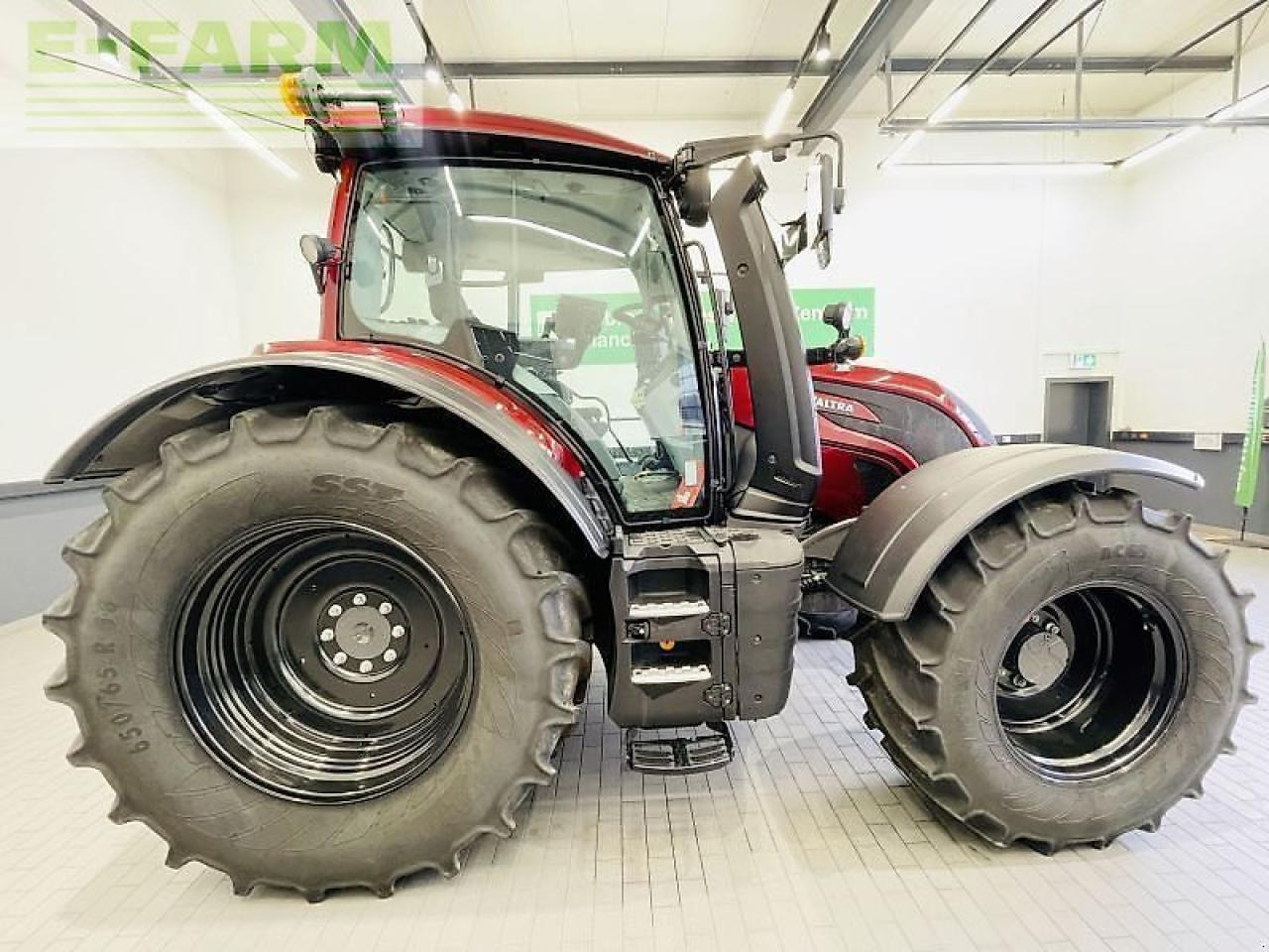 Valtra n 155e direct Direct - Traktor: slika 4 Valtra n 155e direct Direct - Traktor: slika 4