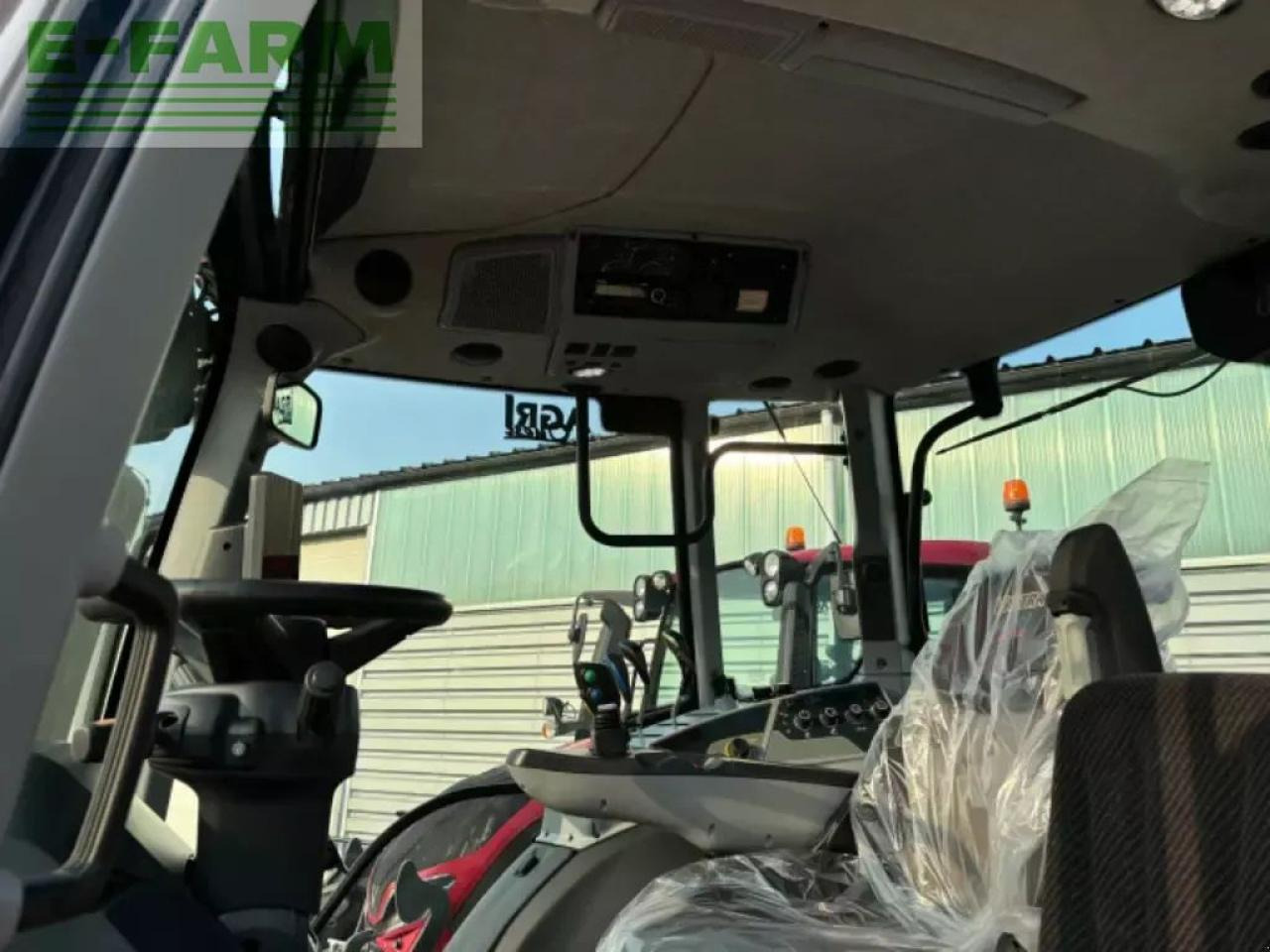 Traktor Valtra n135h: slika 8 Traktor Valtra n135h: slika 8