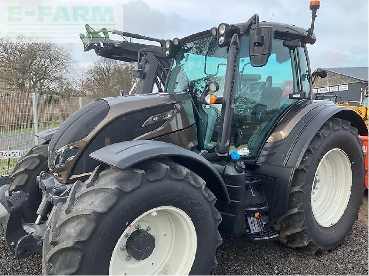 Valtra n175a - Traktor: slika 1 Valtra n175a - Traktor: slika 1