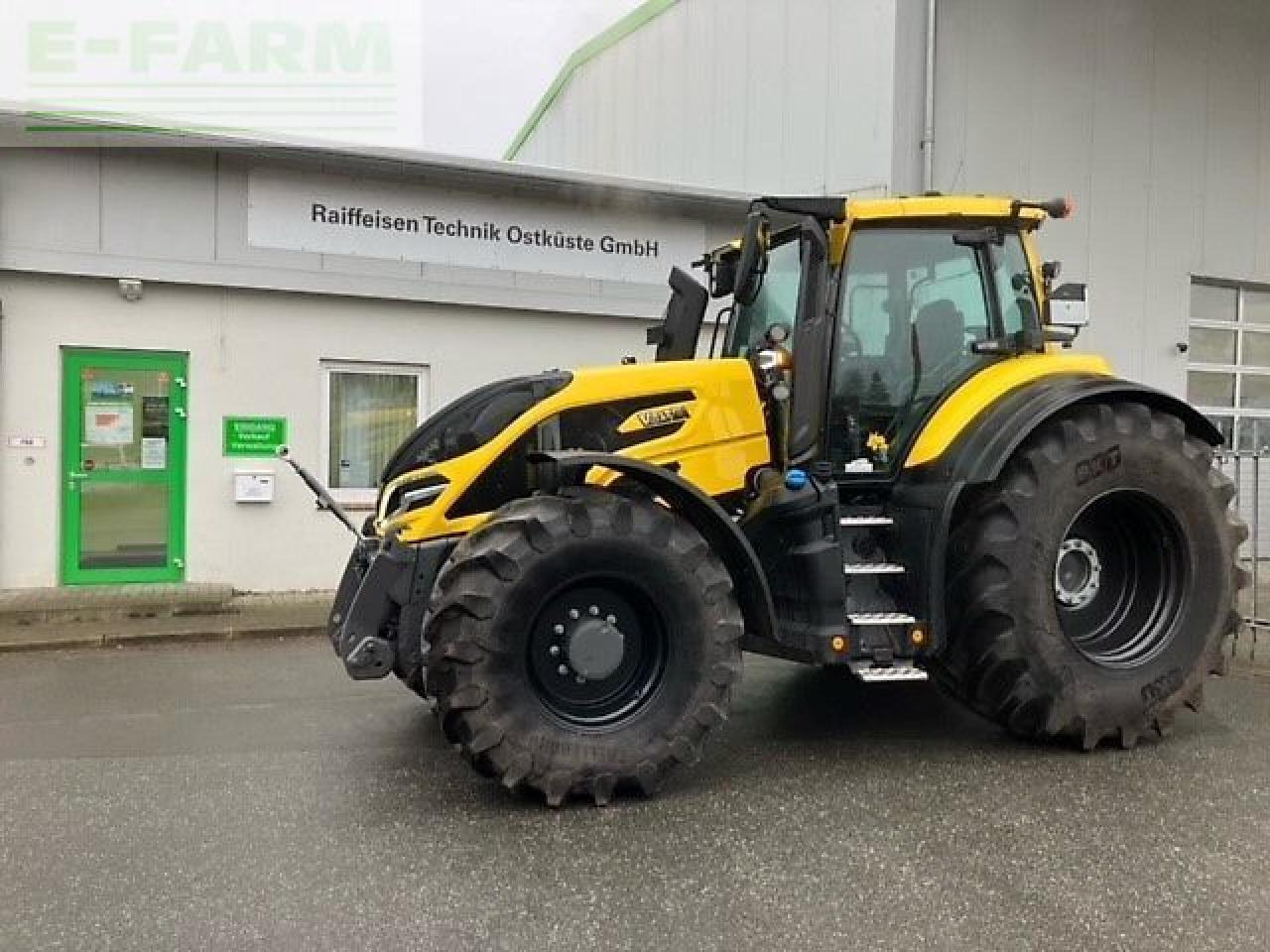 Valtra q305 - Traktor: slika 1 Valtra q305 - Traktor: slika 1