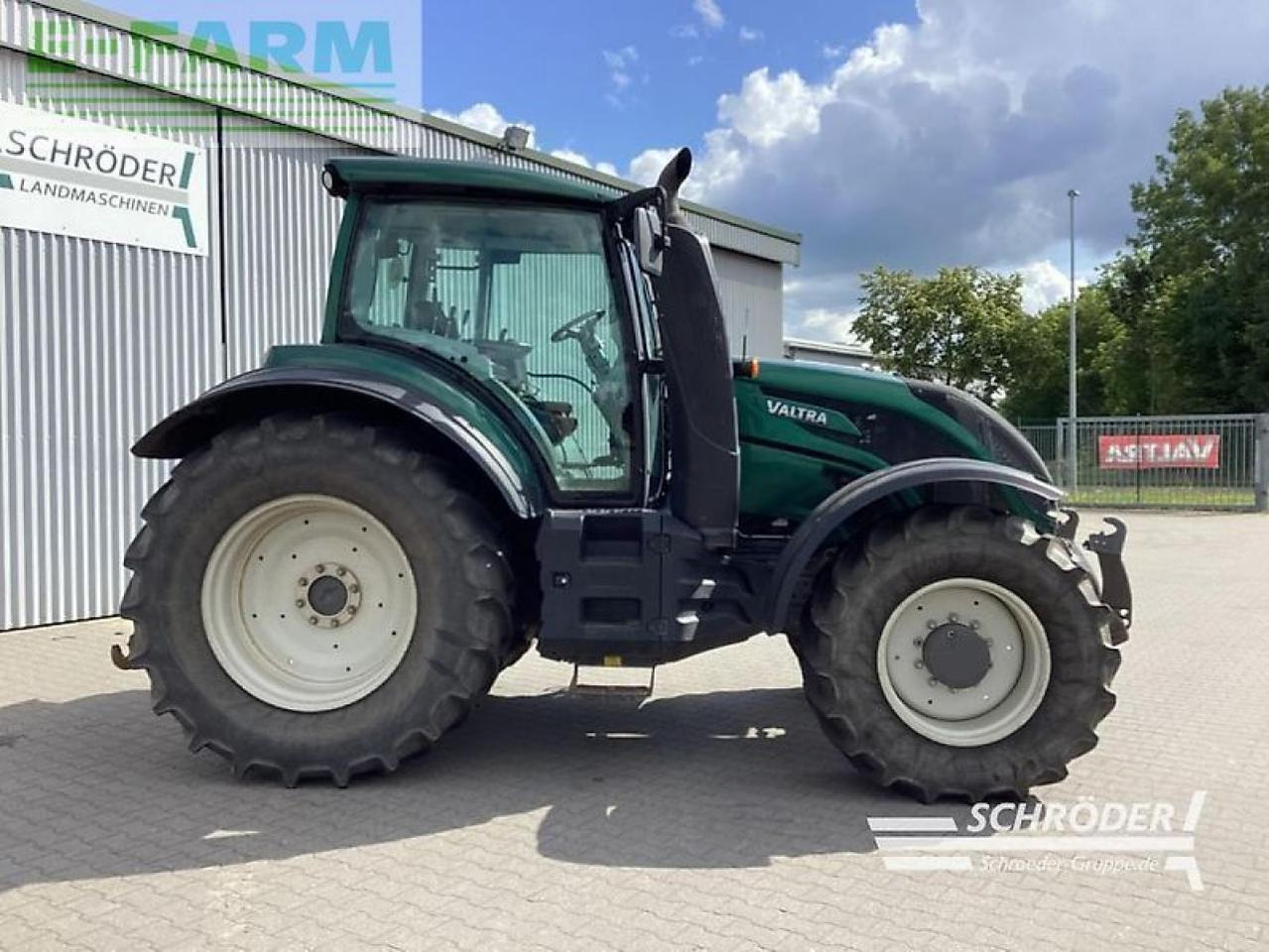 Valtra t 154 h - Traktor: slika 2 Valtra t 154 h - Traktor: slika 2