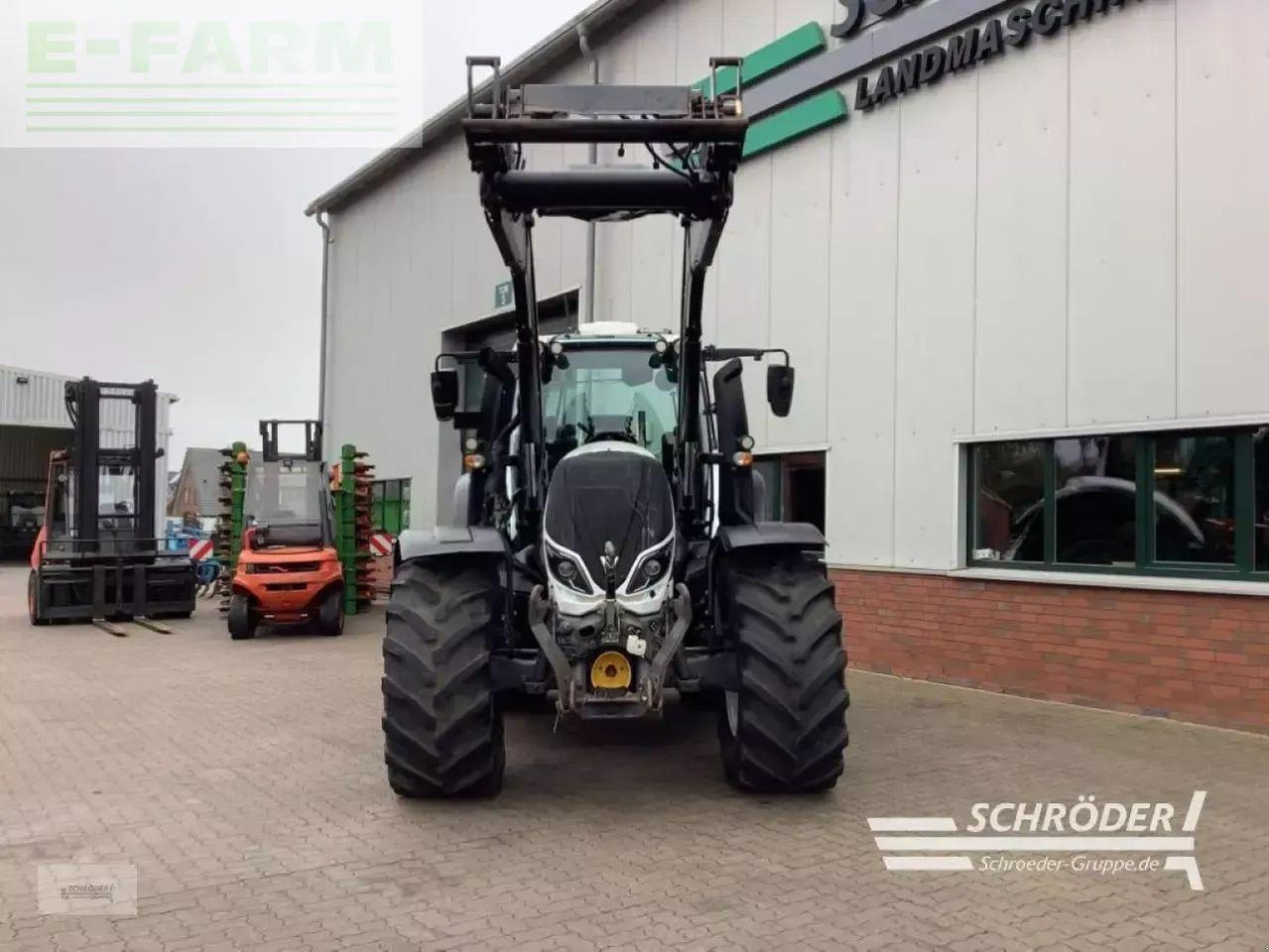Valtra t 174 ed smarttouch | rtk | unlimited - Traktor: slika 2 Valtra t 174 ed smarttouch | rtk | unlimited - Traktor: slika 2