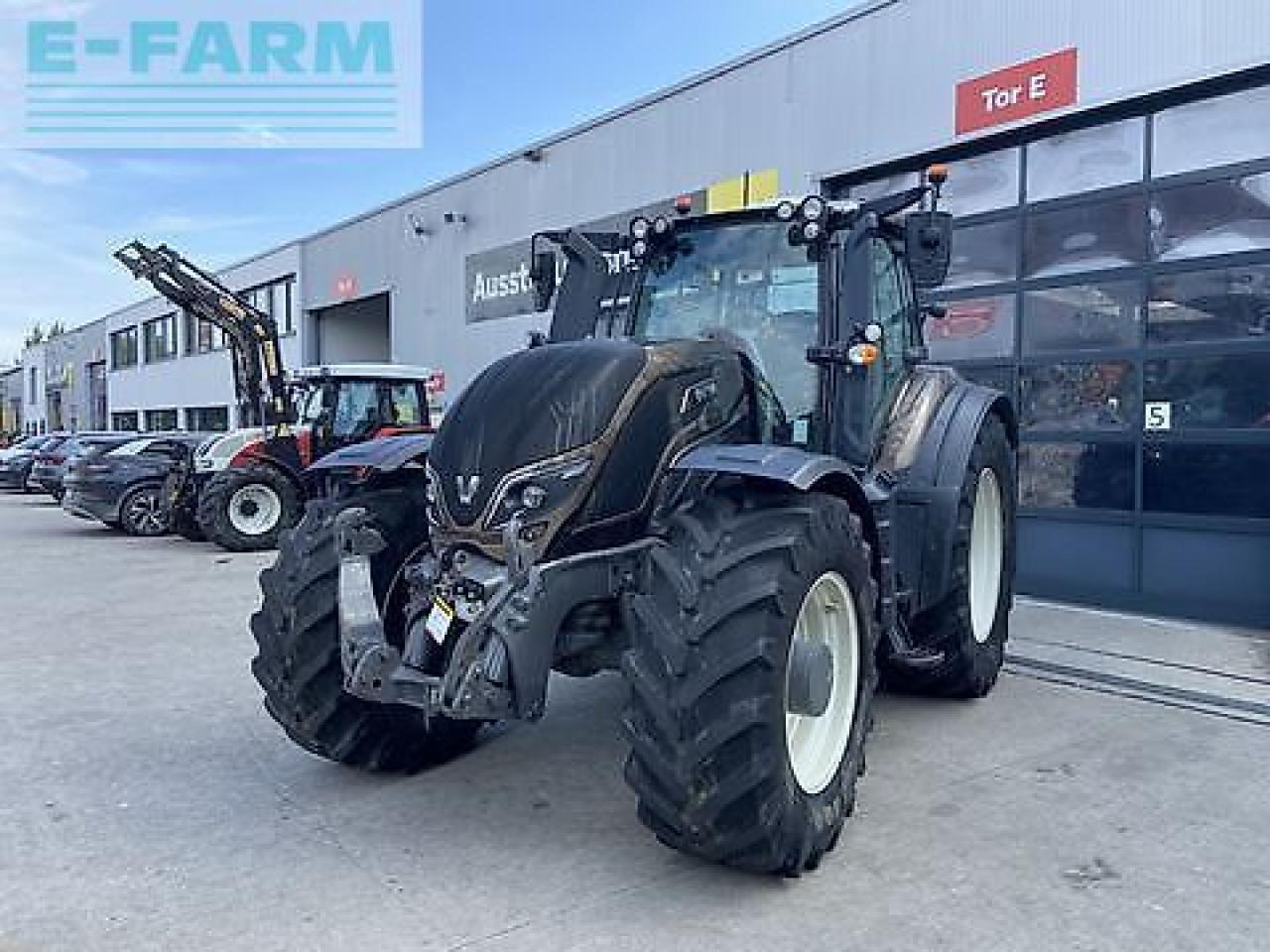 Valtra t 214 direct Direct - Traktor: slika 1 Valtra t 214 direct Direct - Traktor: slika 1