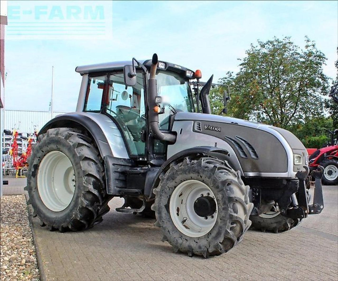Valtra t132 versu Versu - Traktor: slika 4 Valtra t132 versu Versu - Traktor: slika 4