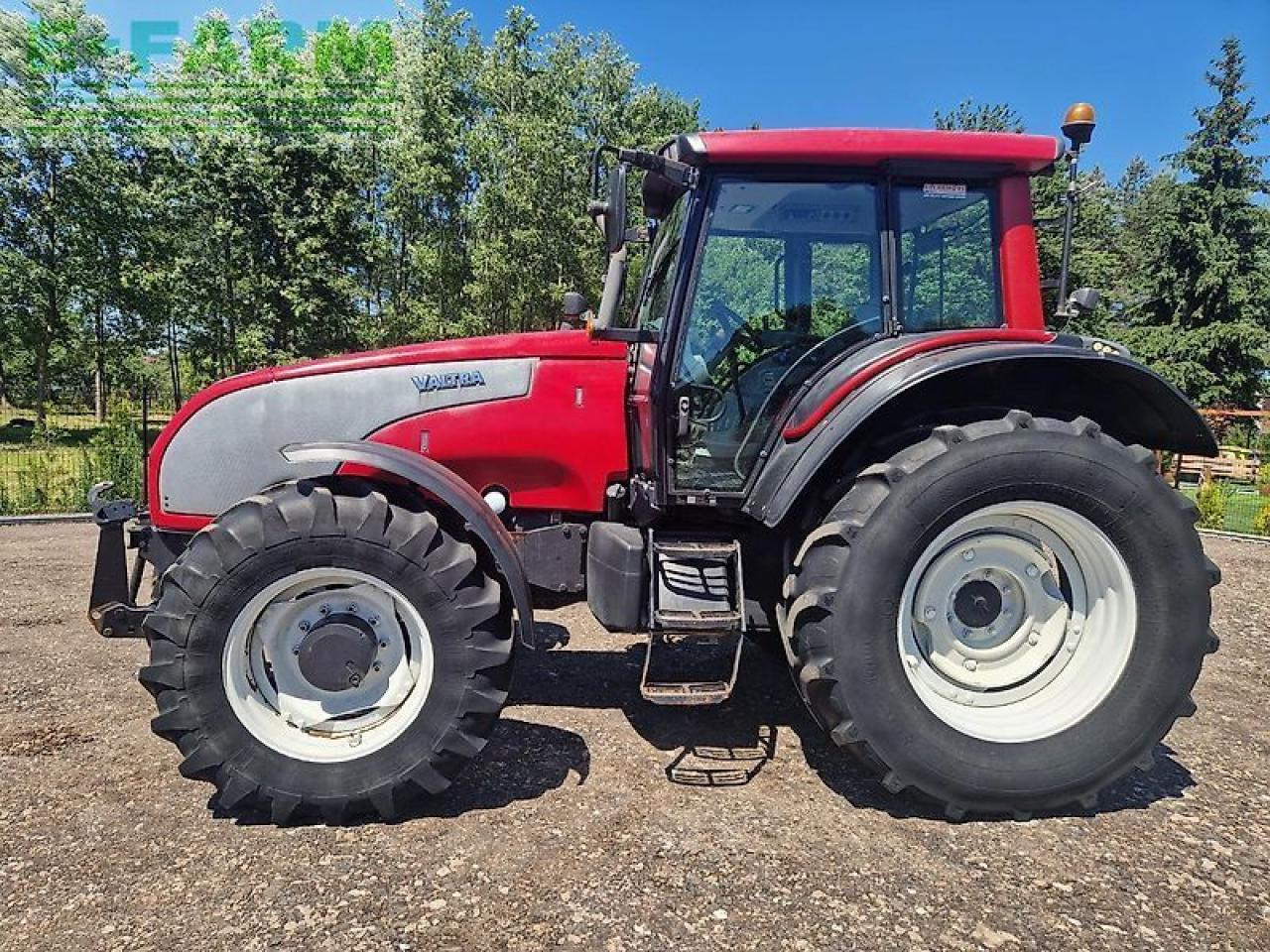 Valtra t151 hitech - Traktor: slika 5 Valtra t151 hitech - Traktor: slika 5