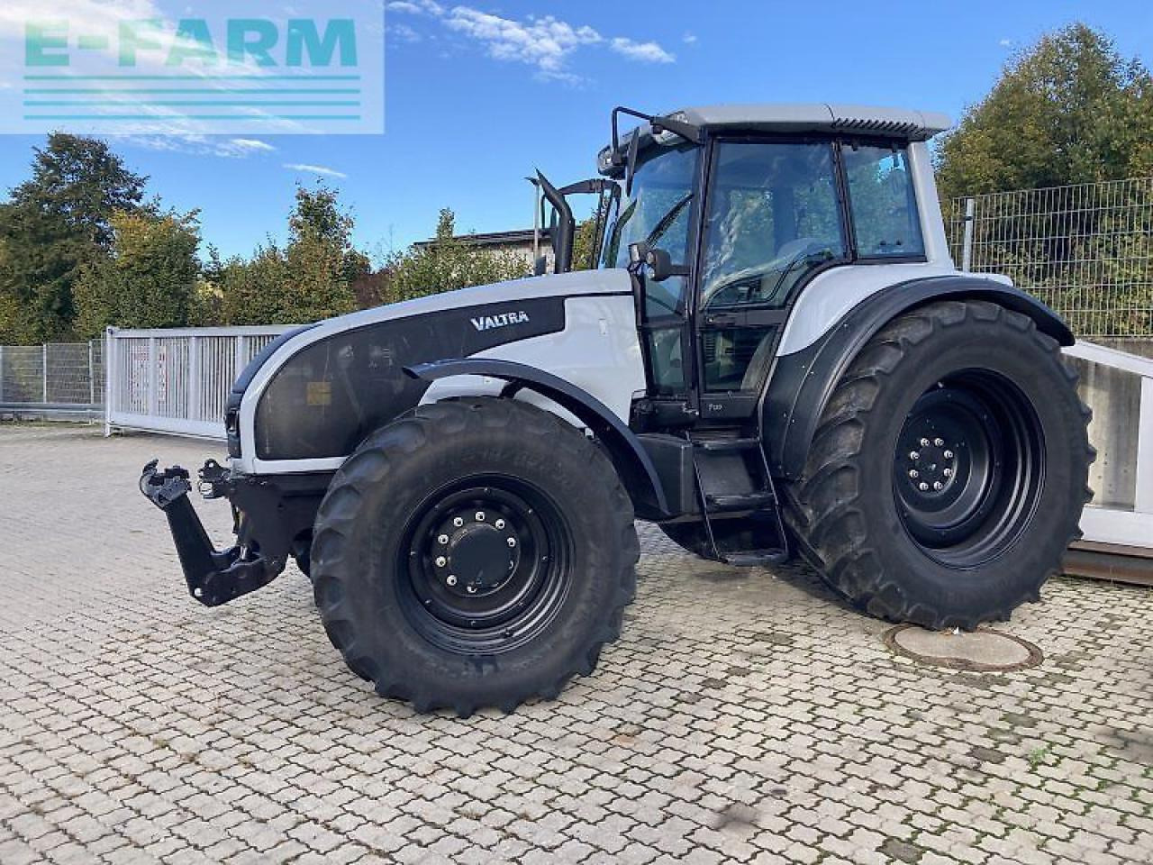 Valtra t170 - Traktor: slika 1 Valtra t170 - Traktor: slika 1