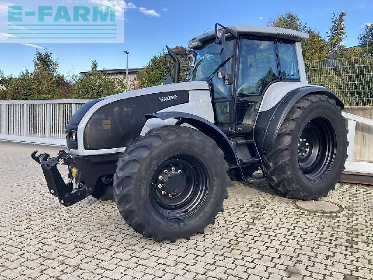 Valtra t170 - Traktor: slika 2 Valtra t170 - Traktor: slika 2
